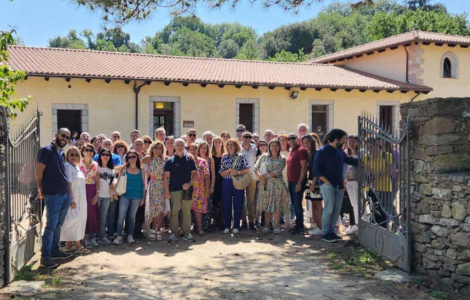insegnanti a Foresta Burgos.